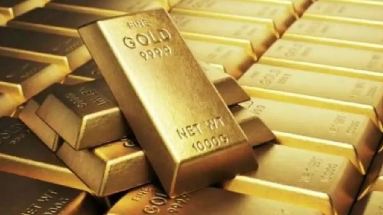 الذهب يتراجع للأدنى في أسبوعين مع تسجيل الأونصة 3993.83 دولار